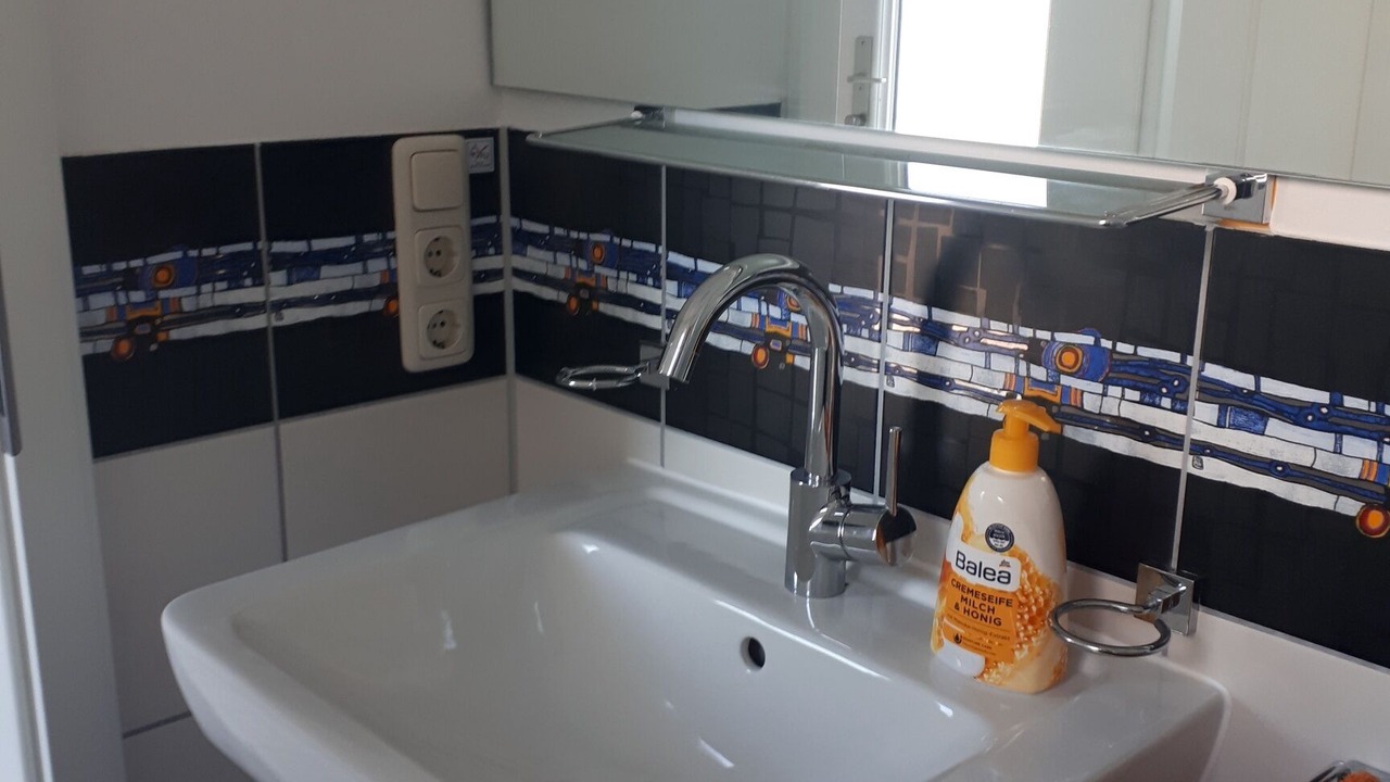Photo of Bathroom in Feyen-Weismark