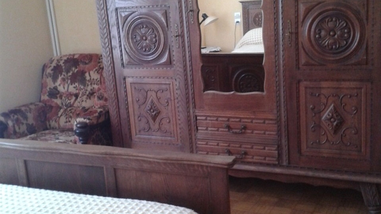 Photo of Bedroom in Loc-Envel