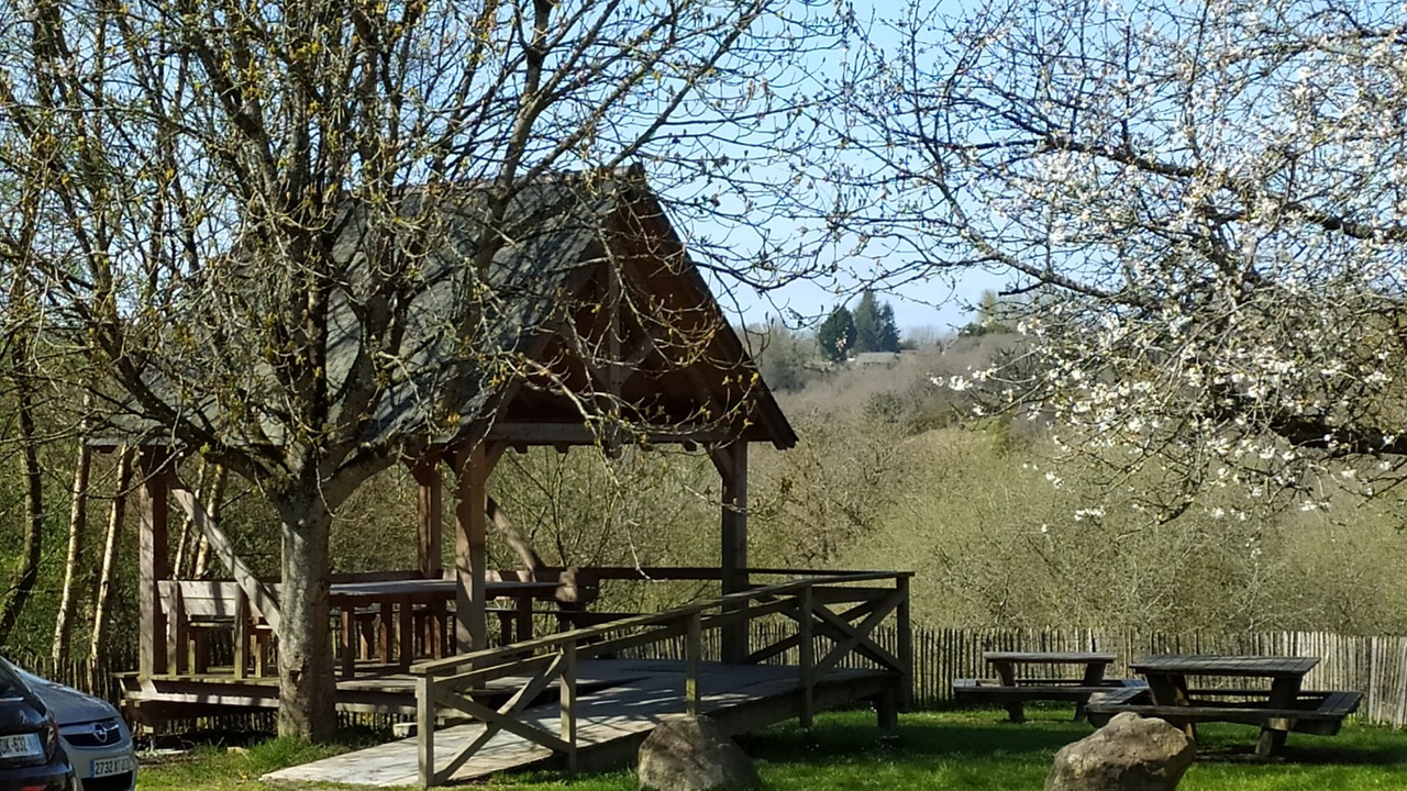 Photo of Outdoor in Loc-Envel
