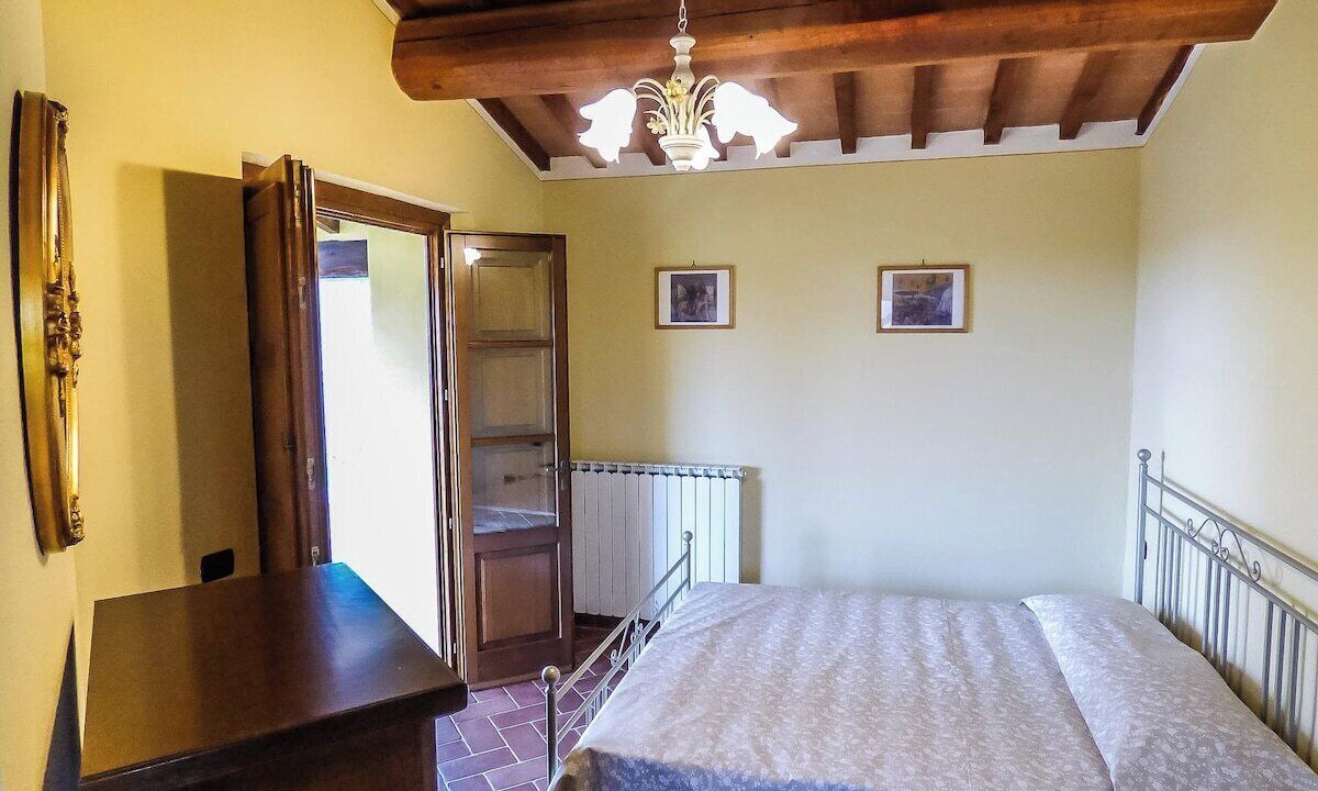 Photo of Bedroom in SantʼAndrea di Compito