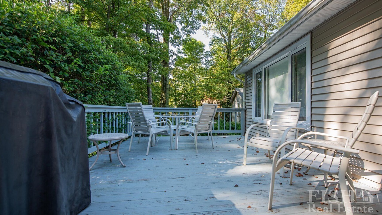 Photo of Patio Balcony in Eagles Mere
