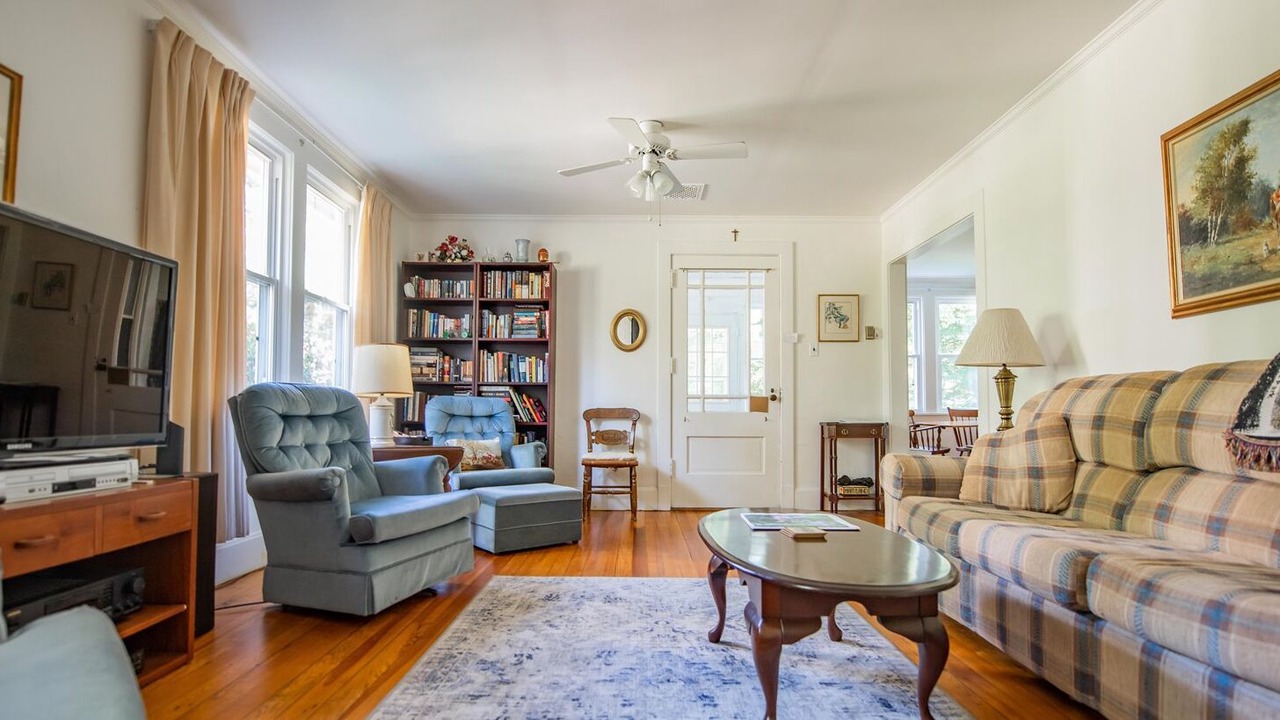 Photo of Livingroom in Eagles Mere