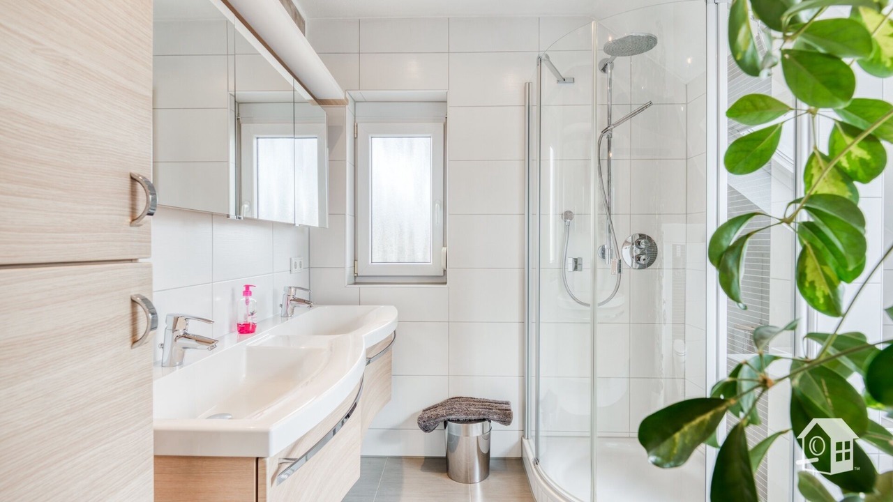 Photo of Bathroom in Eckersmuhlen