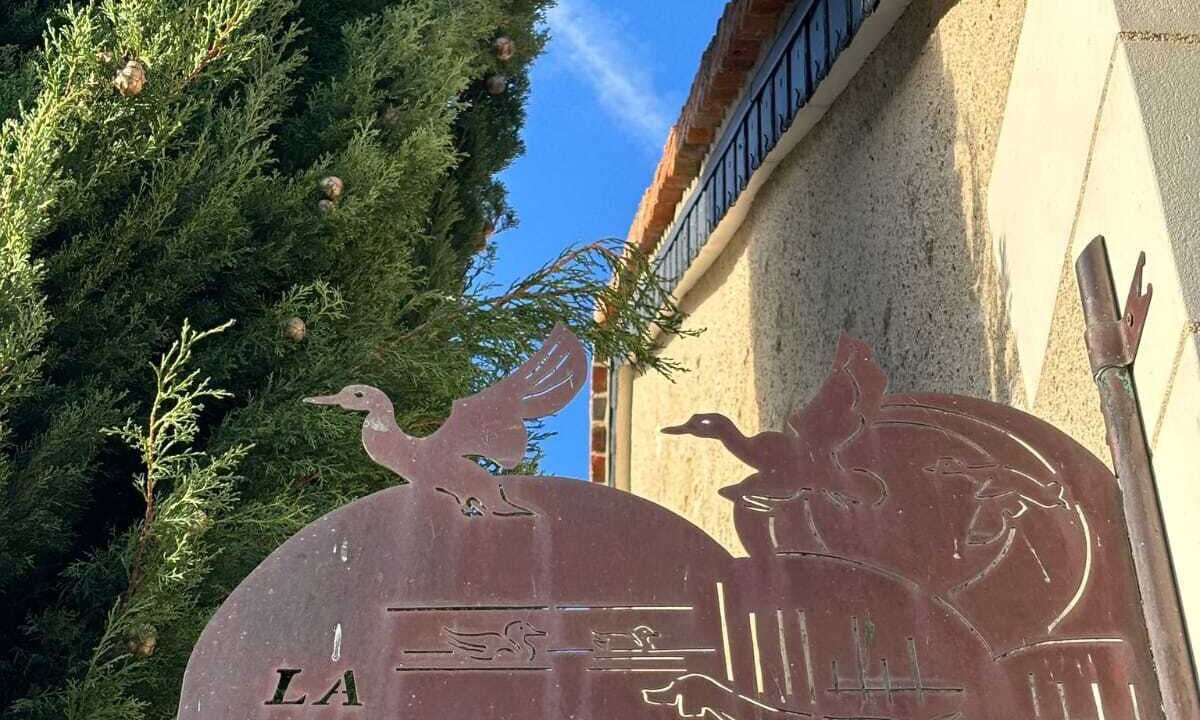 Photo of Outdoor in Chitenay