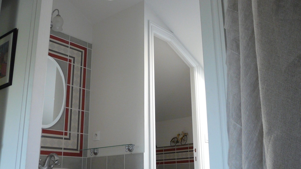 Photo of Bathroom in Chitenay