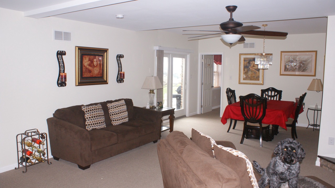 Photo of Livingroom in Kutztown