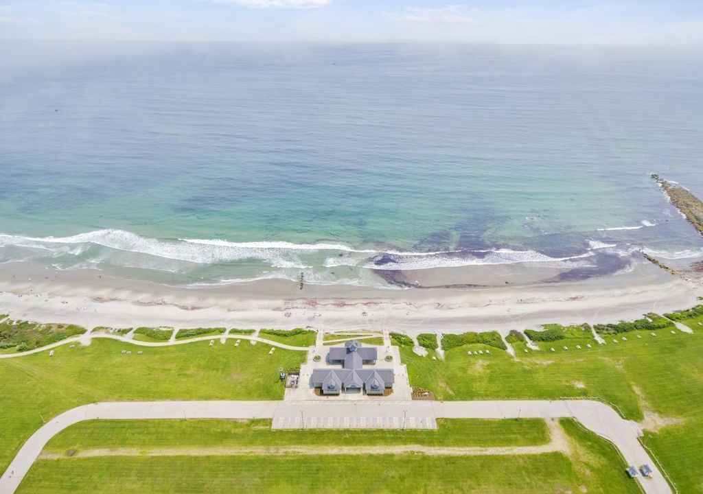 Photo of Others in Narragansett