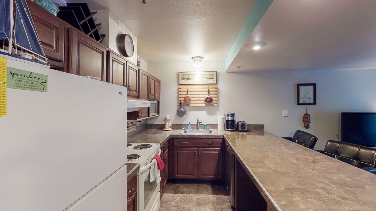 Photo of Kitchen in Alyeska