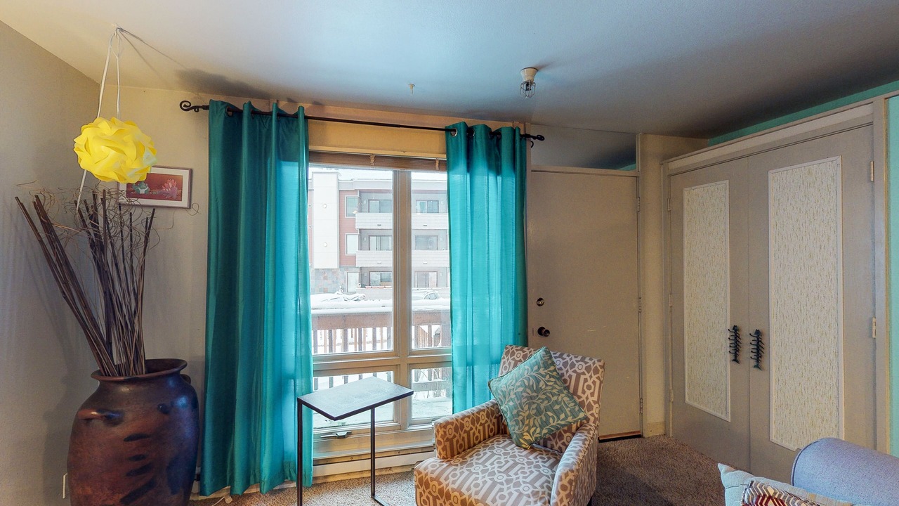Photo of Livingroom in Alyeska