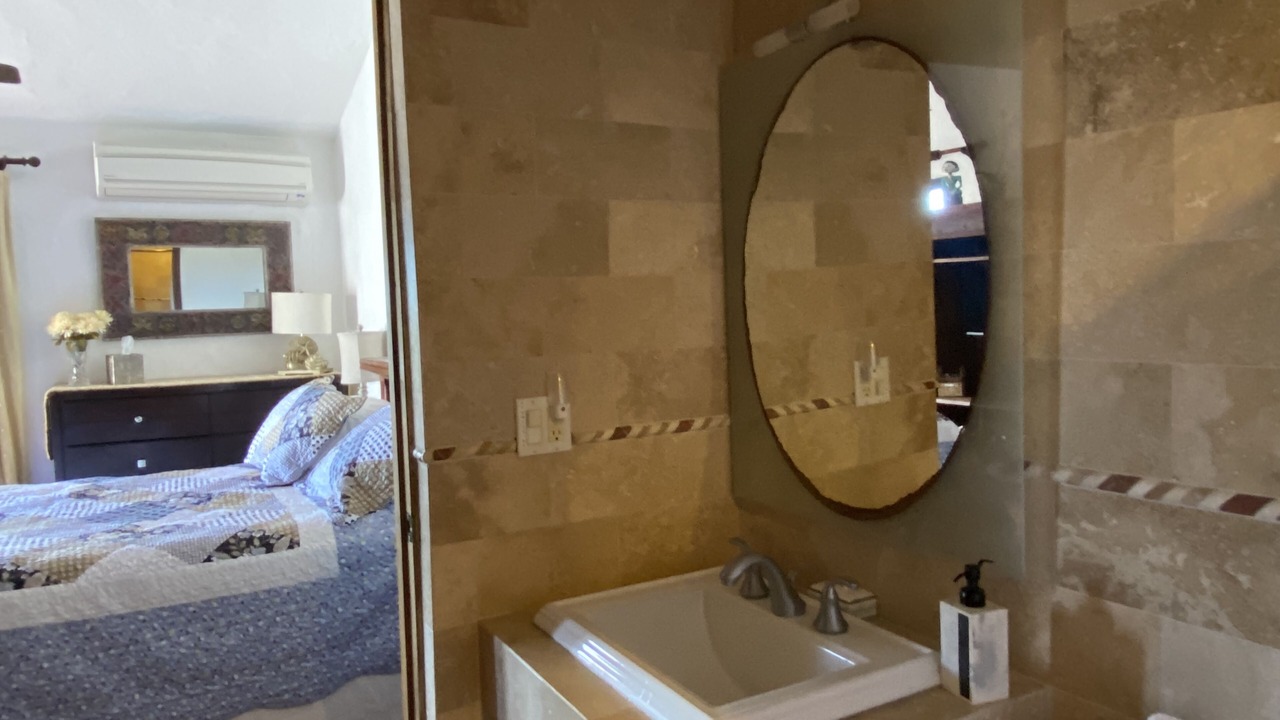 Photo of Bathroom in Mameyes II