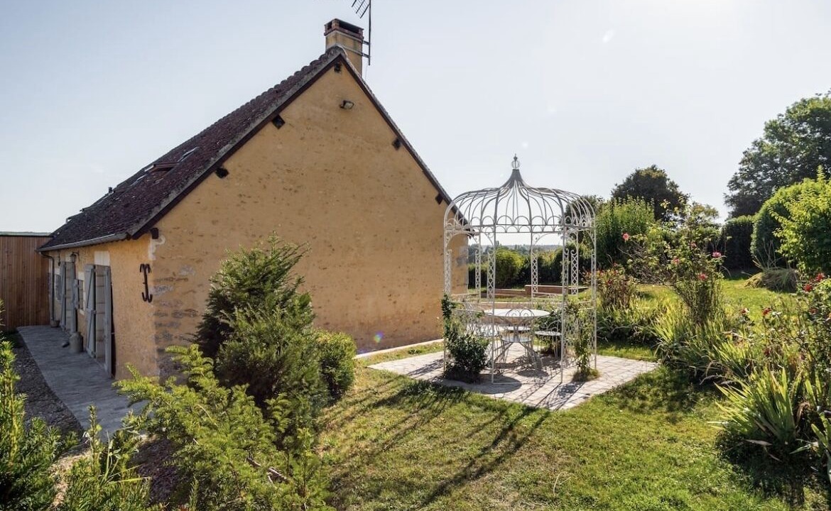 Photo of Outdoor in Le Gue-de-la-Chaine