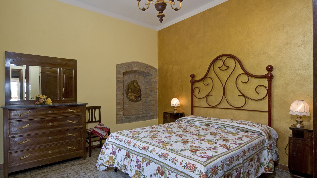 Photo of Bedroom in San Gimignano