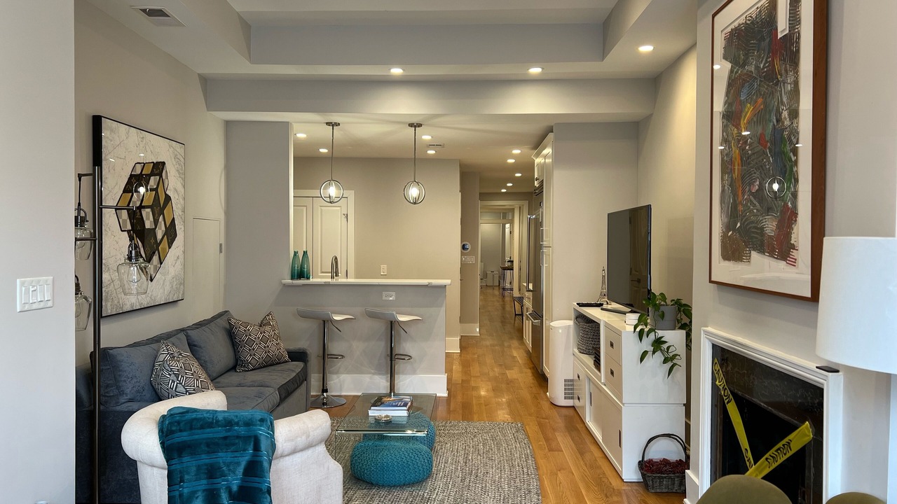 Photo of Livingroom in Dupont Circle