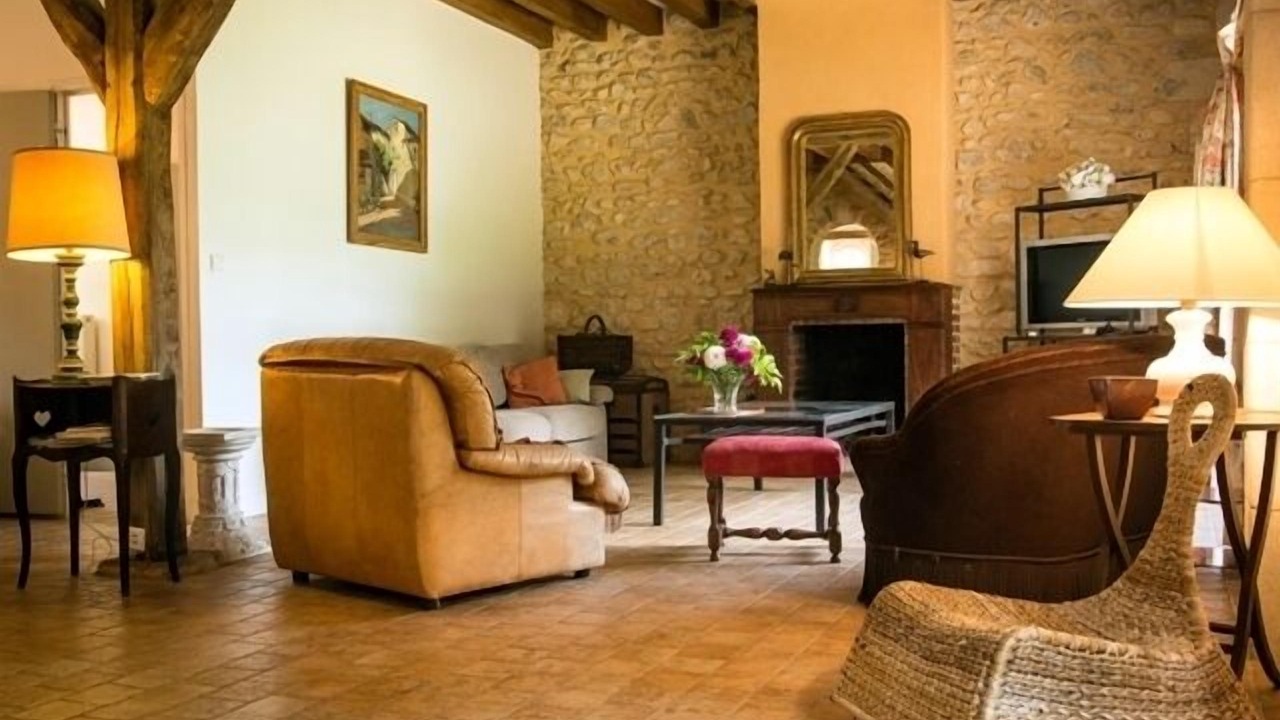 Photo of Livingroom in Cloyes-les-Trois-Rivieres