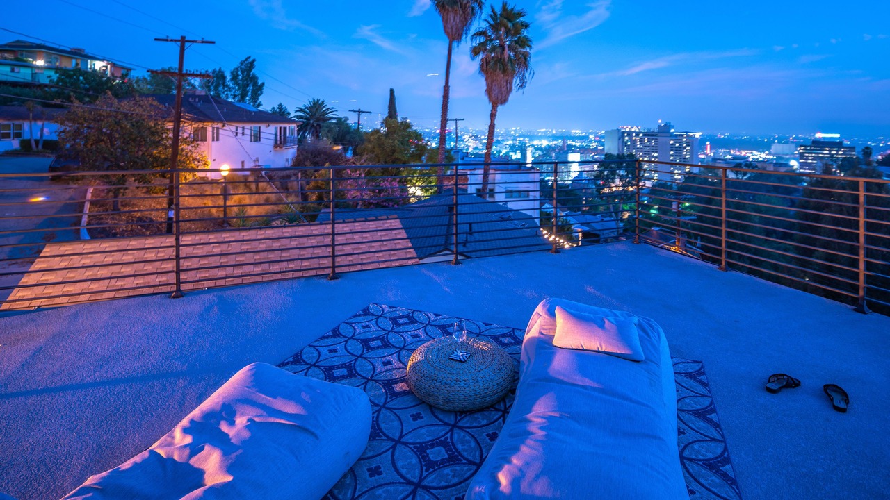 Photo of Patio Balcony in Hollywood Heights