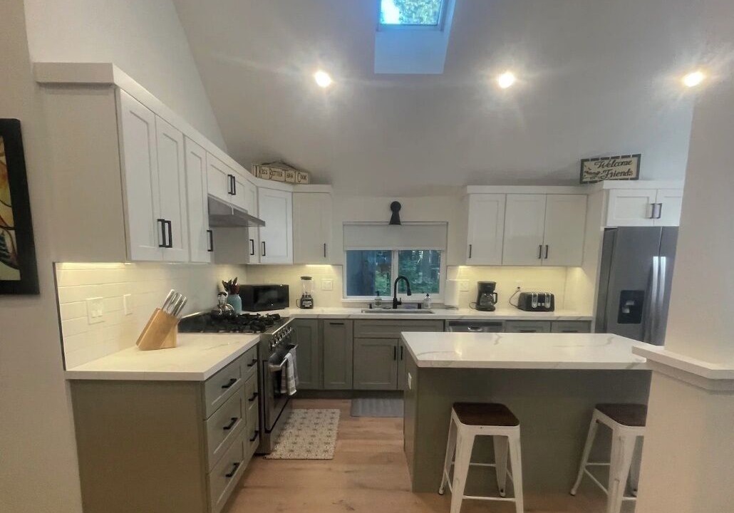 Photo of Kitchen in Black Bart
