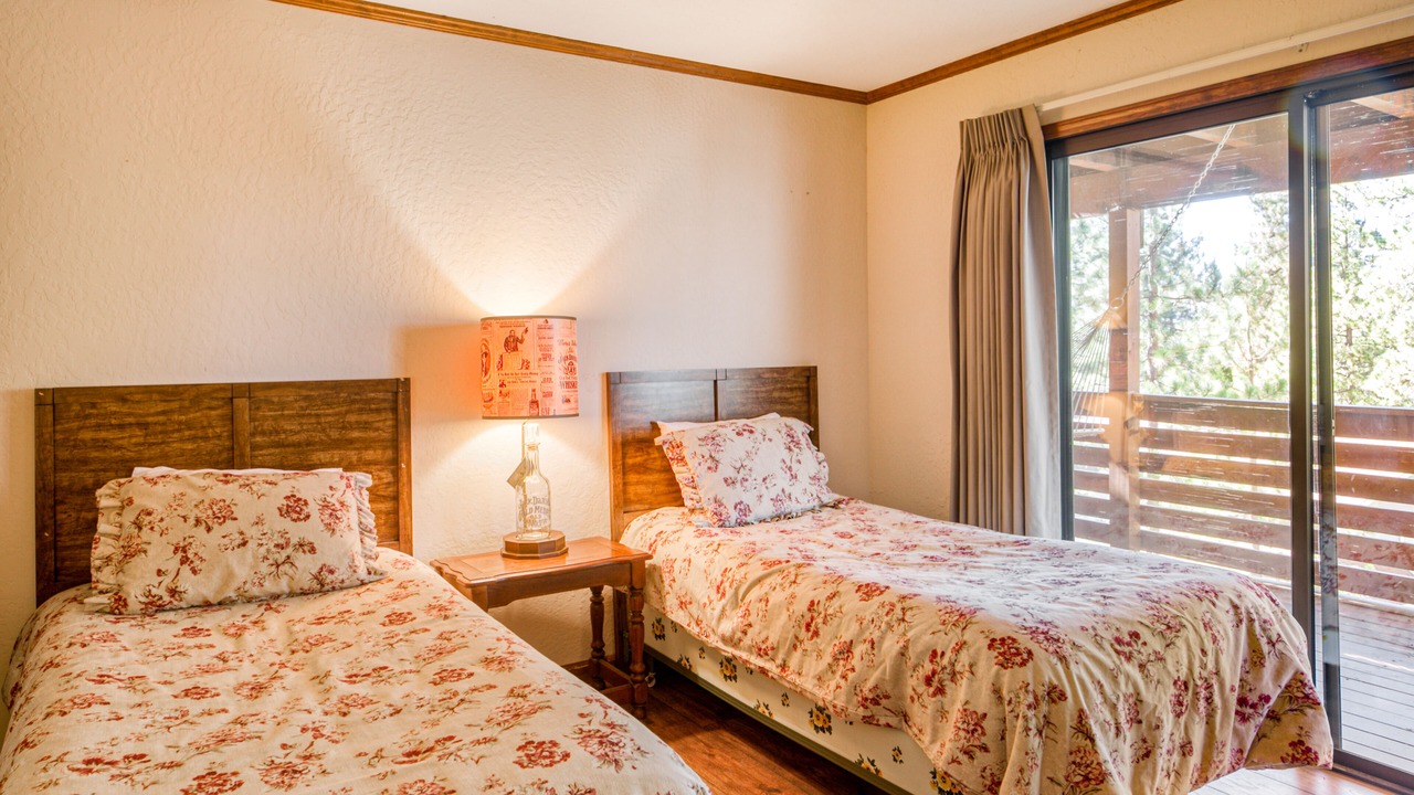 Photo of Bedroom in Skyland