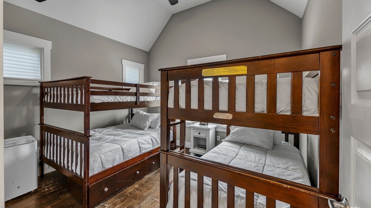 Photo of Bedroom in Talbot's Corner