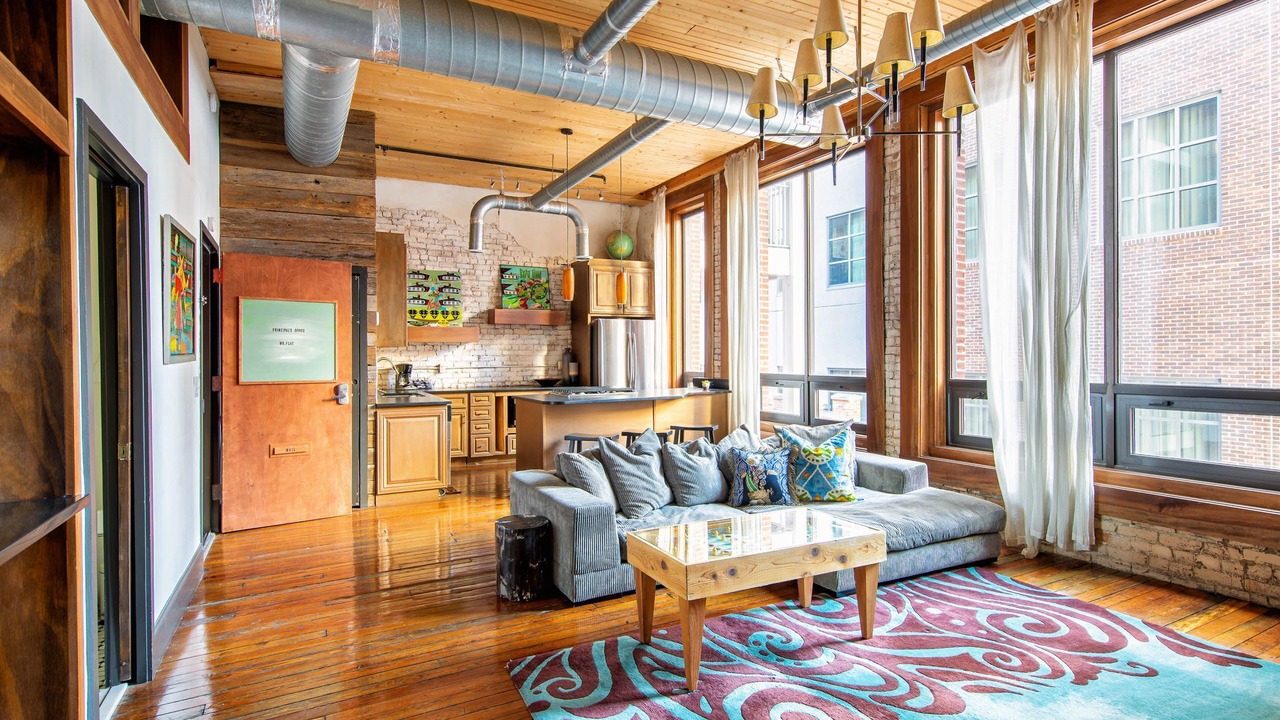 Photo of Livingroom in Downtown Nashville
