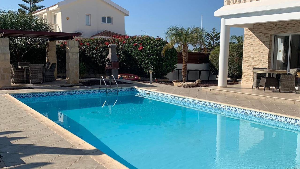 Photo of Outdoor in Pegeia