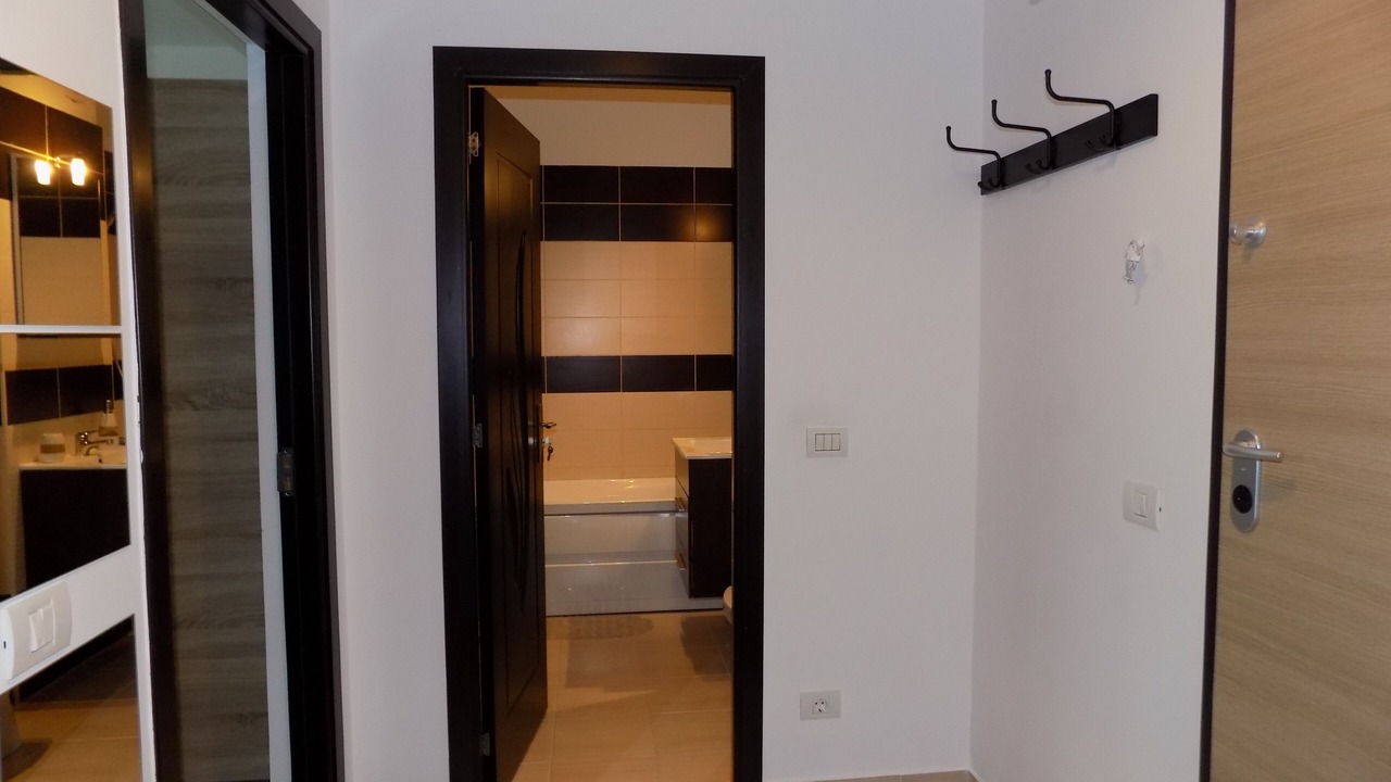Photo of Bathroom in Militari