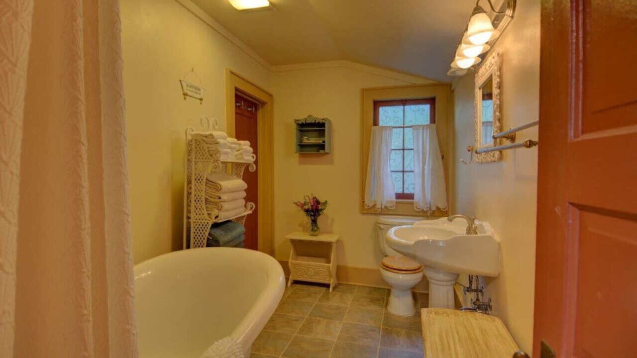 Photo of Bathroom in Jacksonville