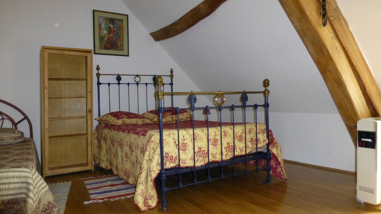 Photo of Bedroom in Gy-en-Sologne