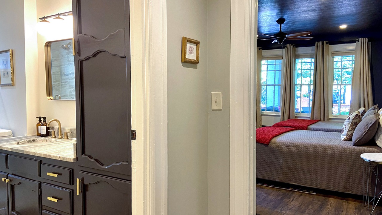 Photo of Bathroom in Crestline Heights
