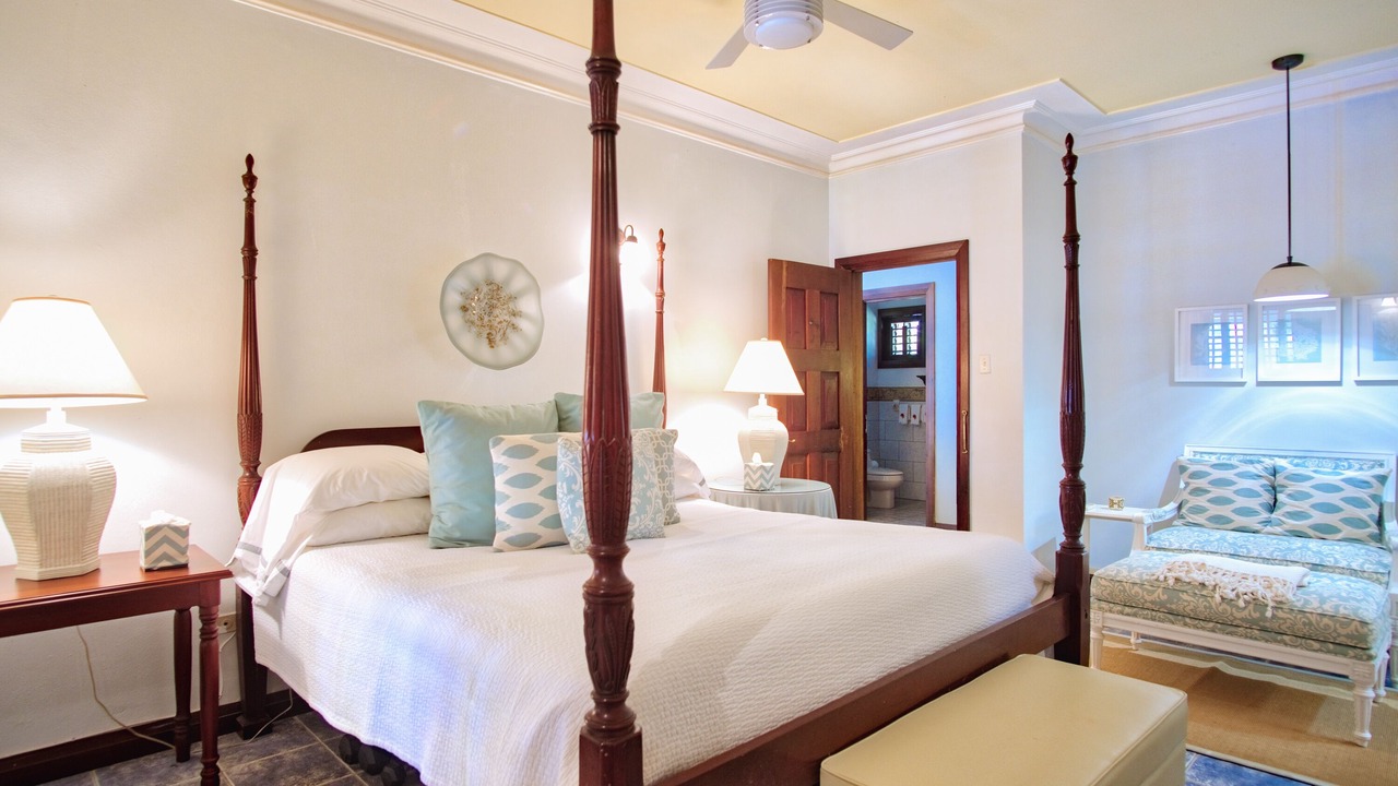 Photo of Bedroom in Runaway Bay