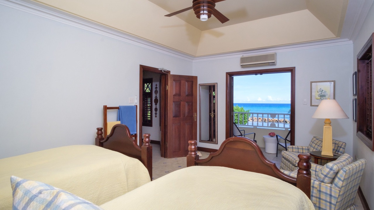 Photo of Bedroom in Runaway Bay