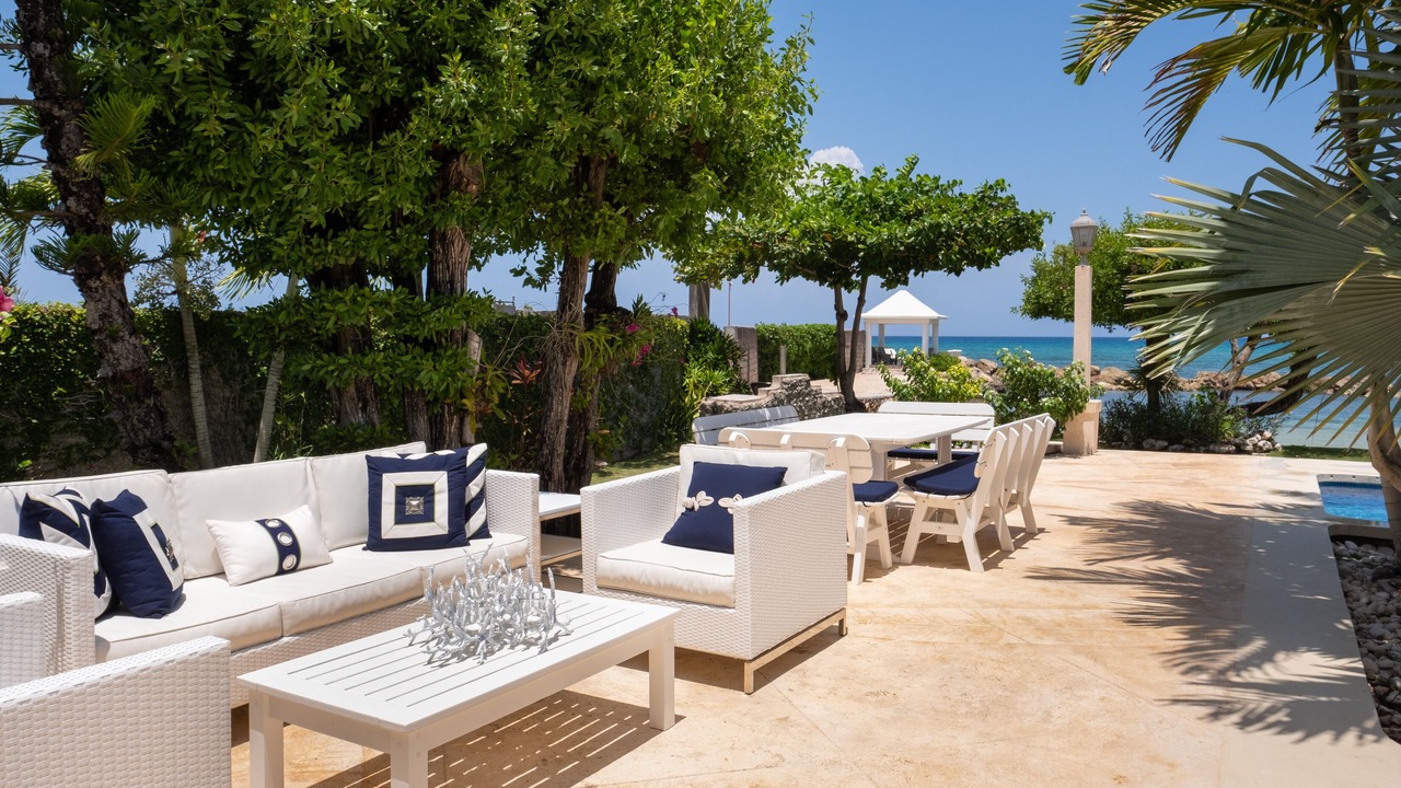 Photo of Patio Balcony in Runaway Bay