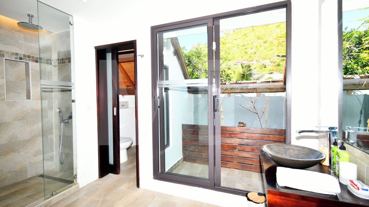 Photo of Bathroom in Le Morne