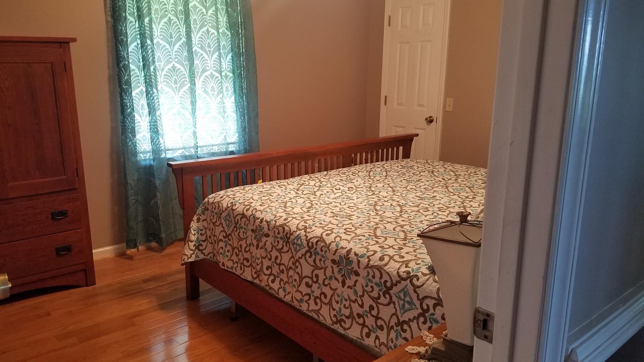 Photo of Bedroom in Blacksburg