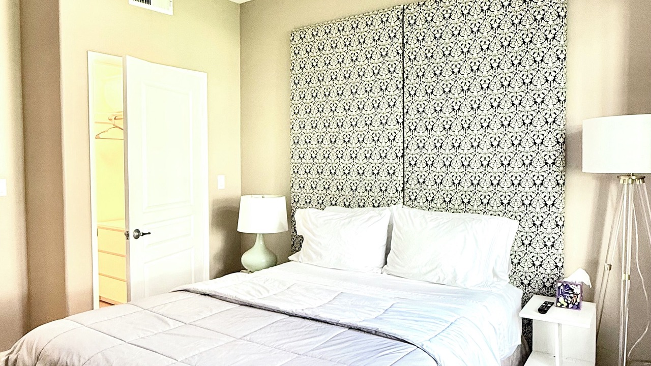 Photo of Bedroom in Airport Area