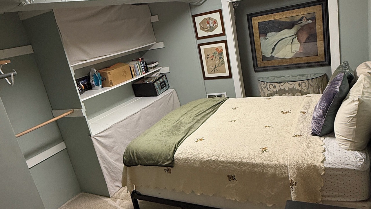 Photo of Bedroom in Donelson Hills