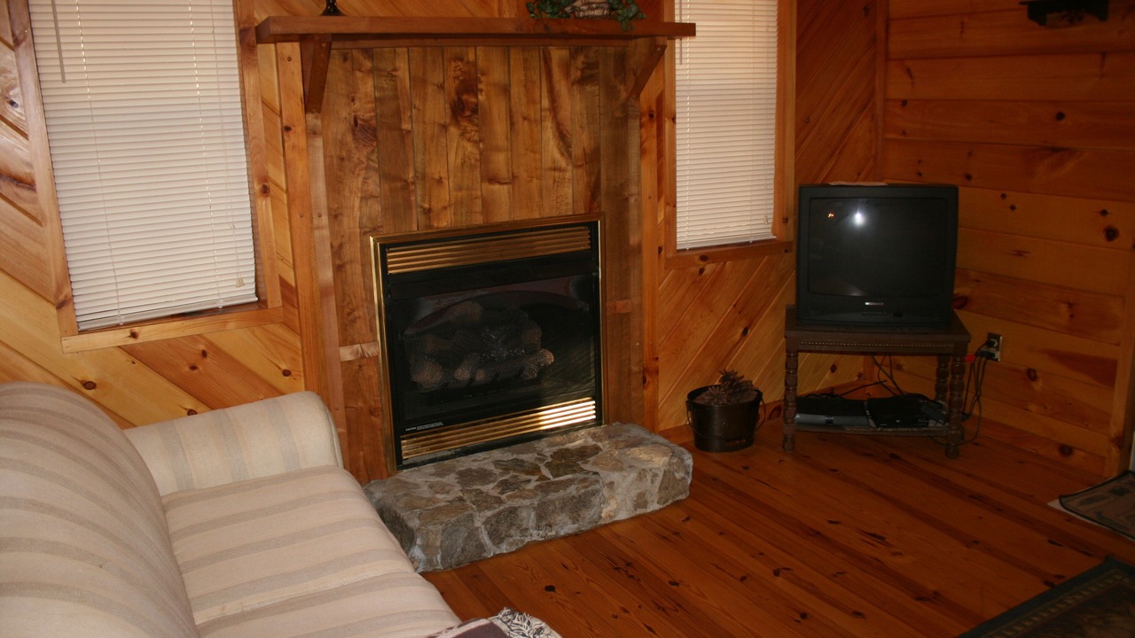 Photo of Livingroom in Blairsville