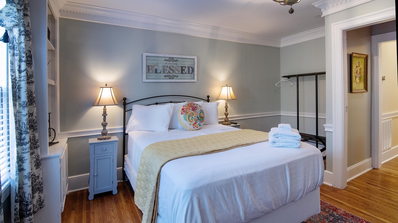 Photo of Bedroom in Edgehill