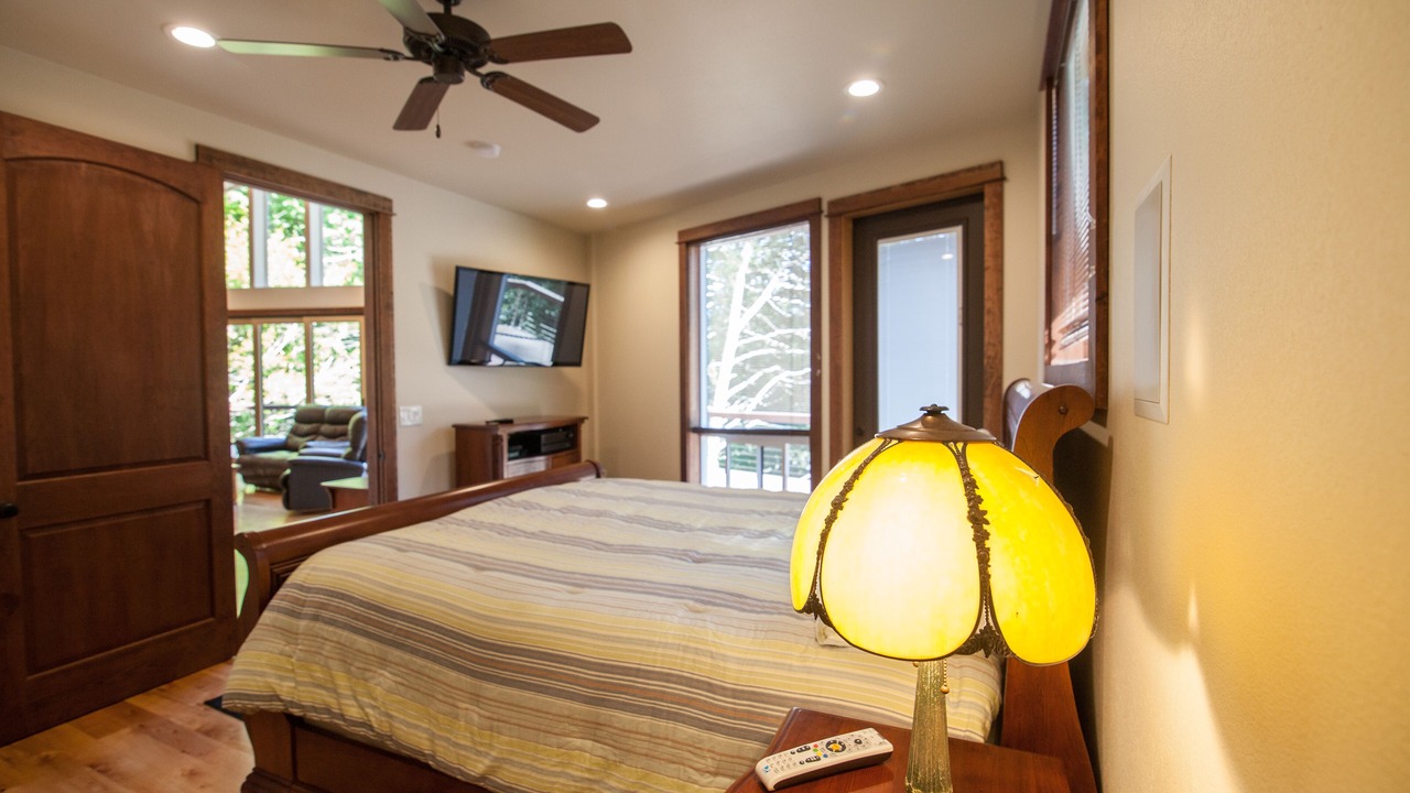 Photo of Bedroom in Gold Beach