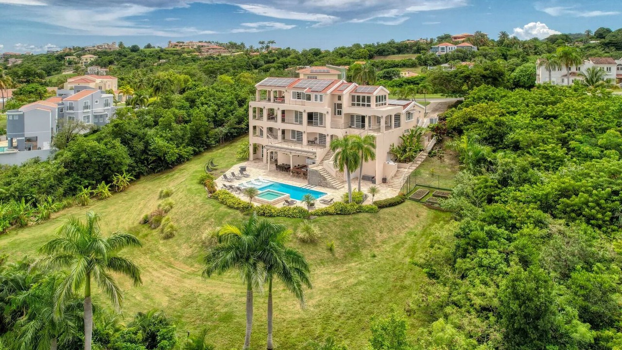 Photo of Outdoor in Candelero Abajo