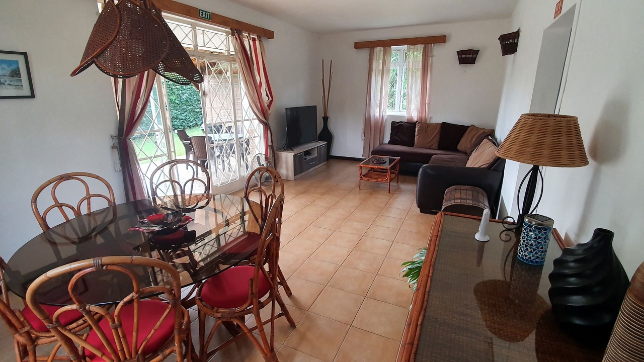 Photo of Livingroom in Calodyne