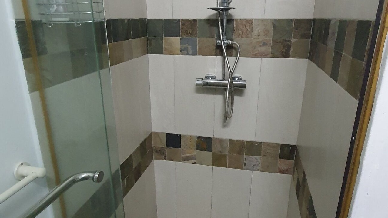 Photo of Bathroom in Calodyne
