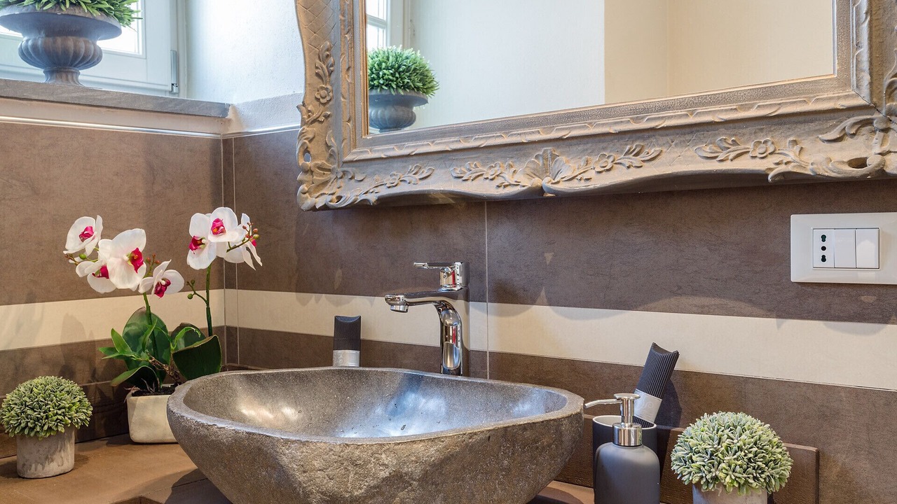 Photo of Bathroom in Lucca Historical Center