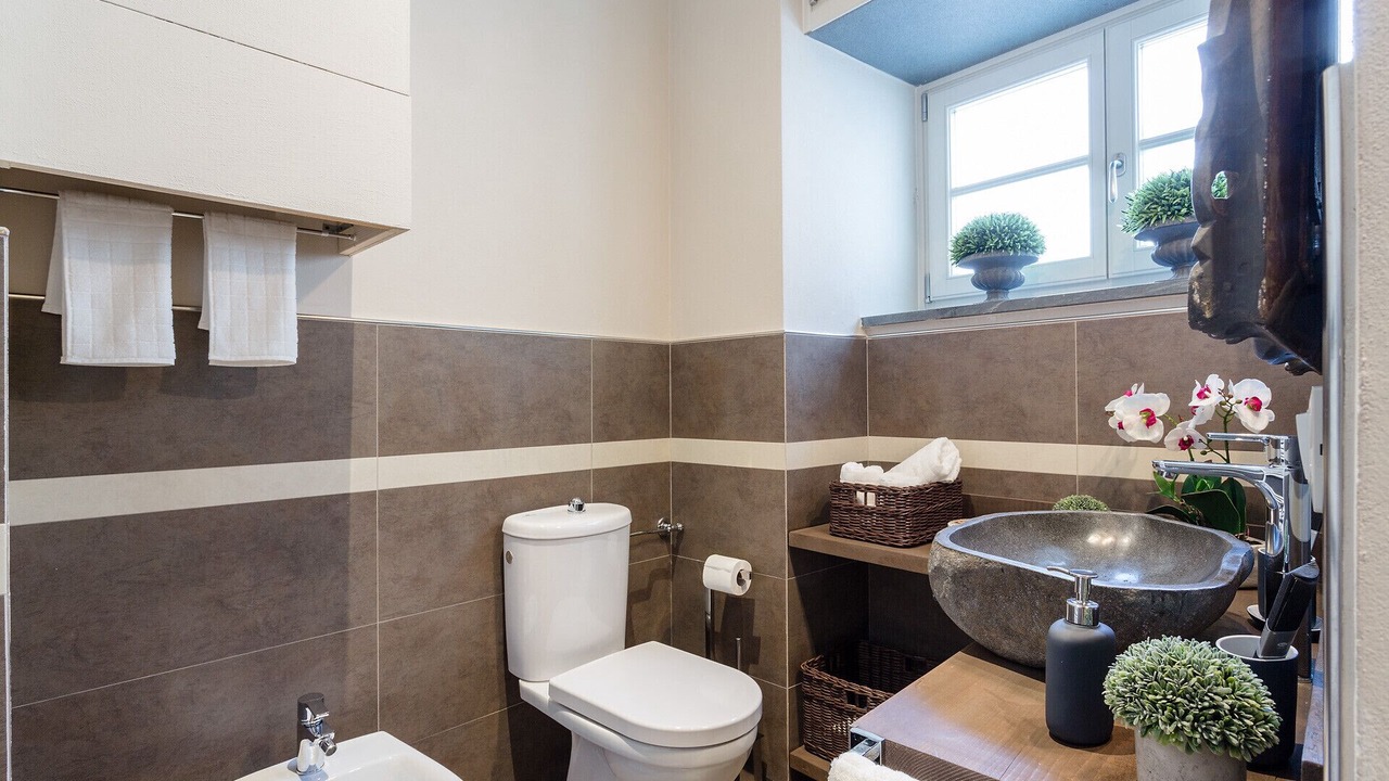 Photo of Bathroom in Lucca Historical Center
