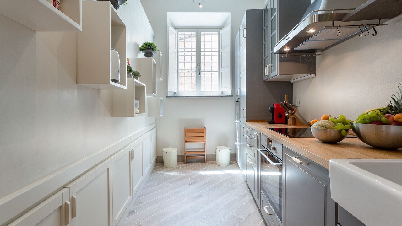 Photo of Kitchen in Lucca Historical Center