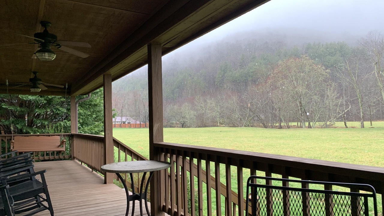 Photo of Outdoor in Hiawassee