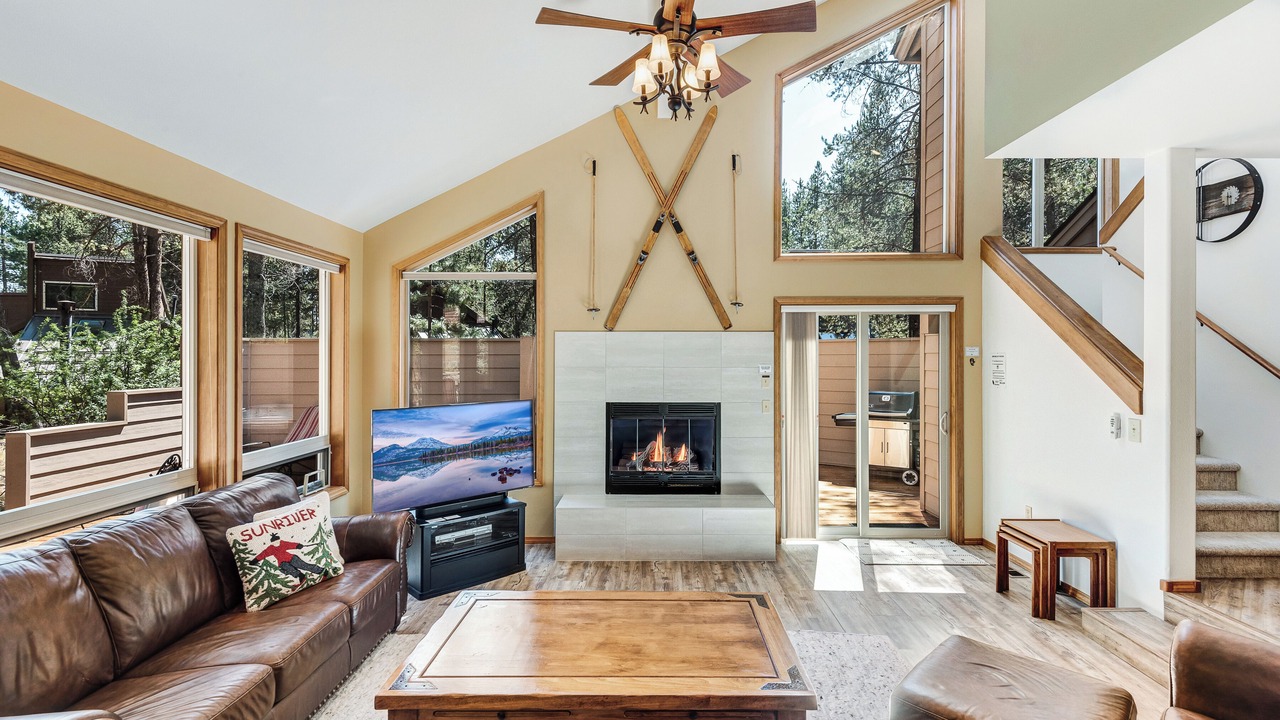 Photo of Livingroom in Overlook Park