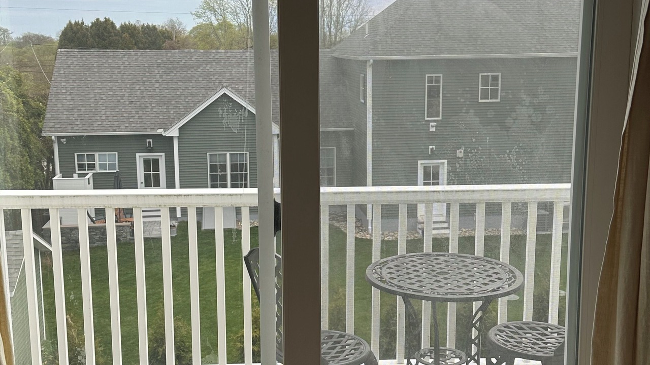 Photo of Others in Narragansett