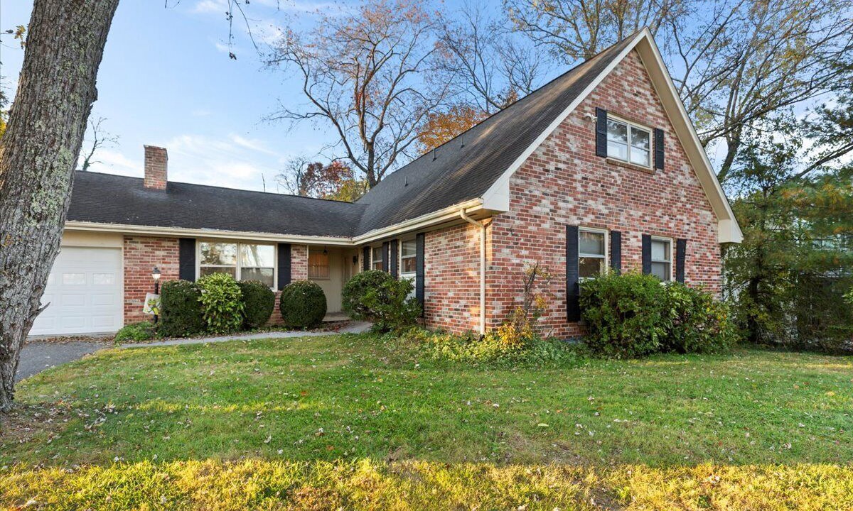 Photo of Outdoor in Miller Southside