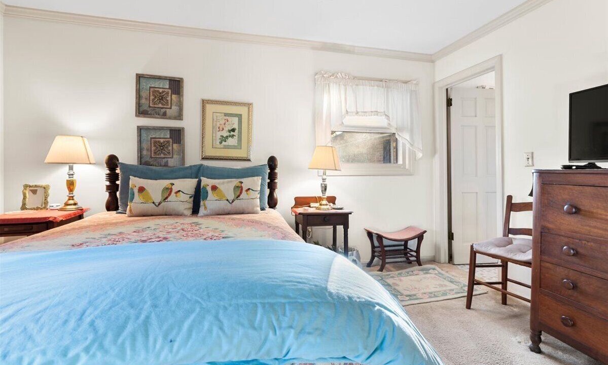 Photo of Bedroom in Miller Southside