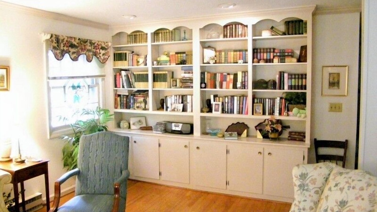 Photo of Bedroom in Miller Southside